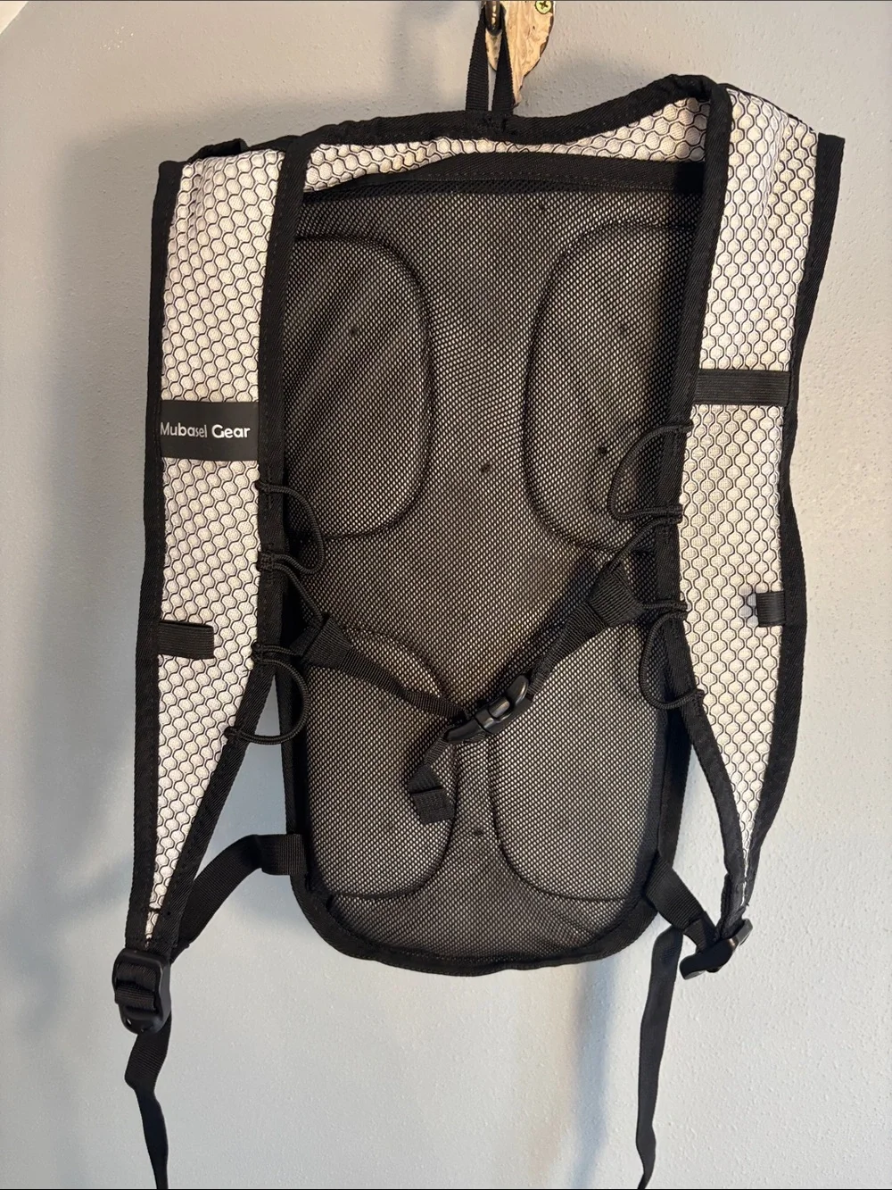 Mubasel Gear Black & Blue Hydration Backpack, brand new!
